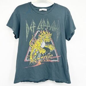 Daydreamer Womens Def Leppard 1987 Tour Distressed Rocker Graphic Band Tee M